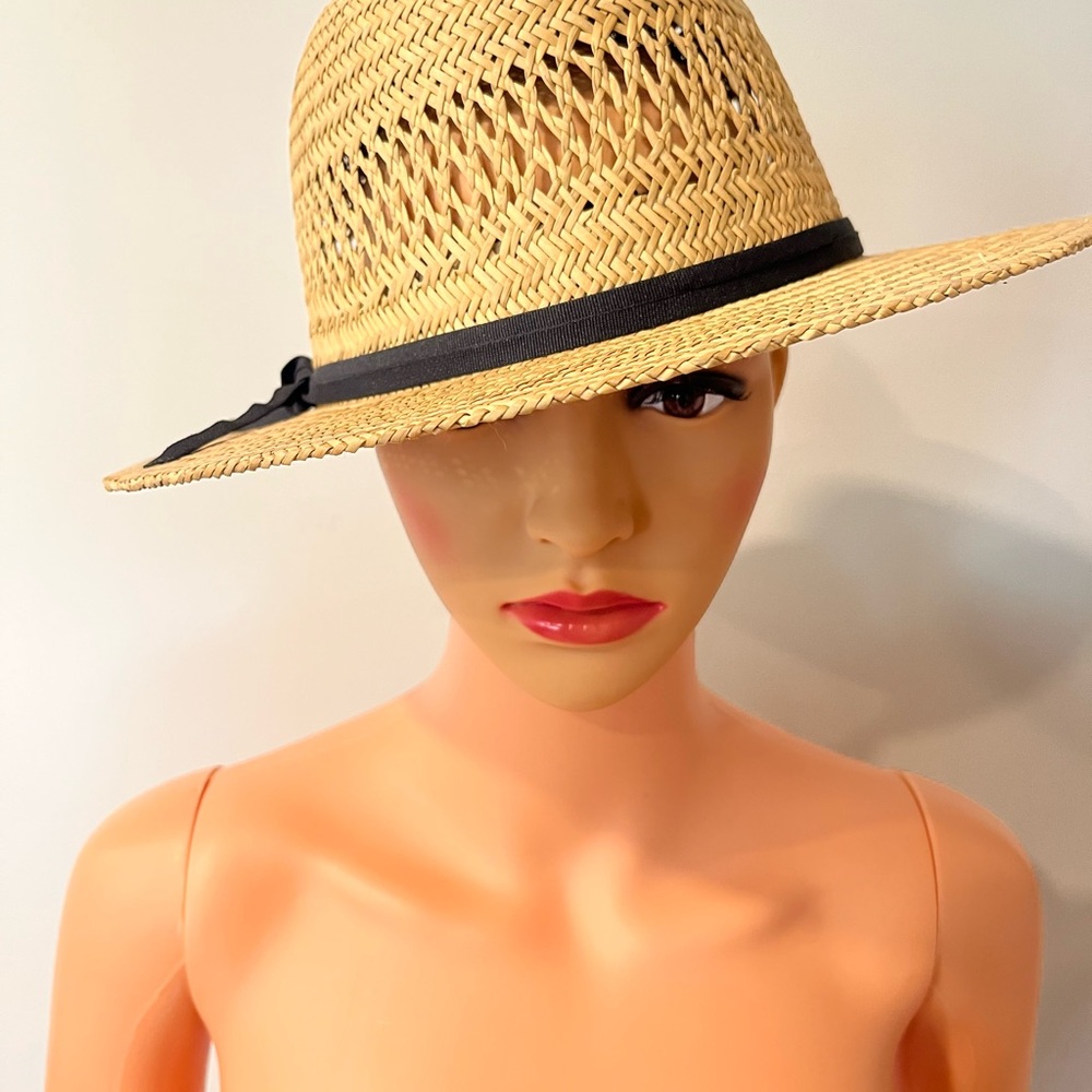 Elegant Tan Straw Hat with Black Band